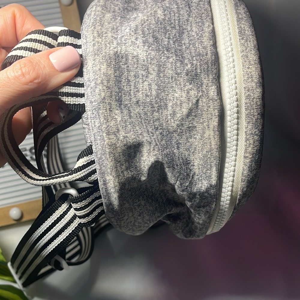 Adidas Gray Backpack - Picture 2 of 7